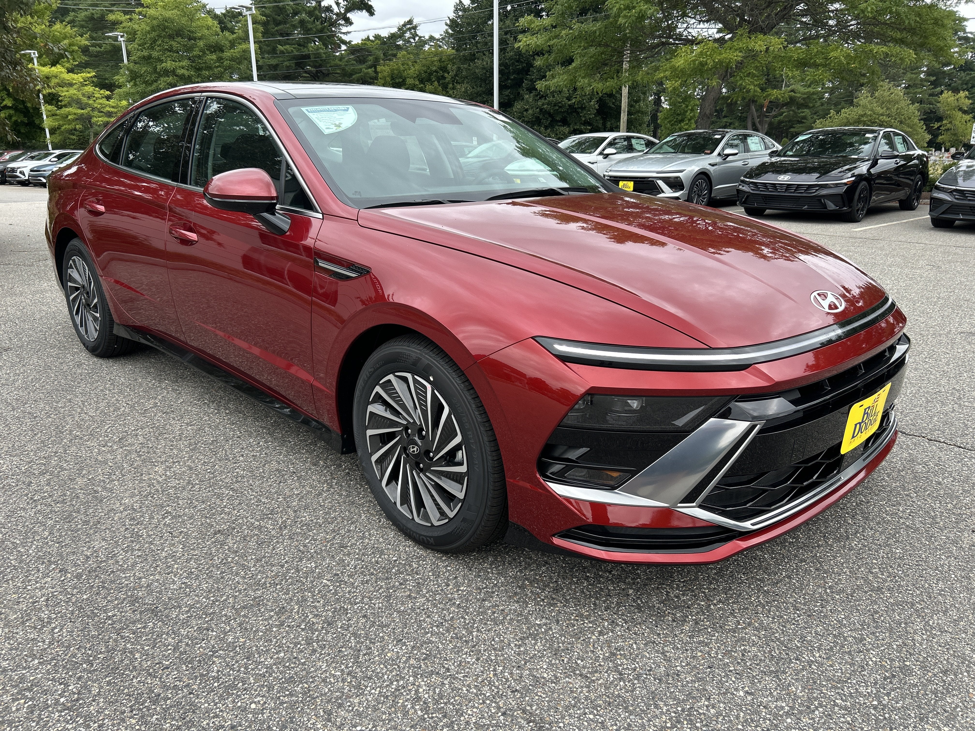 2026 Hyundai SONATA HYBRID SEL