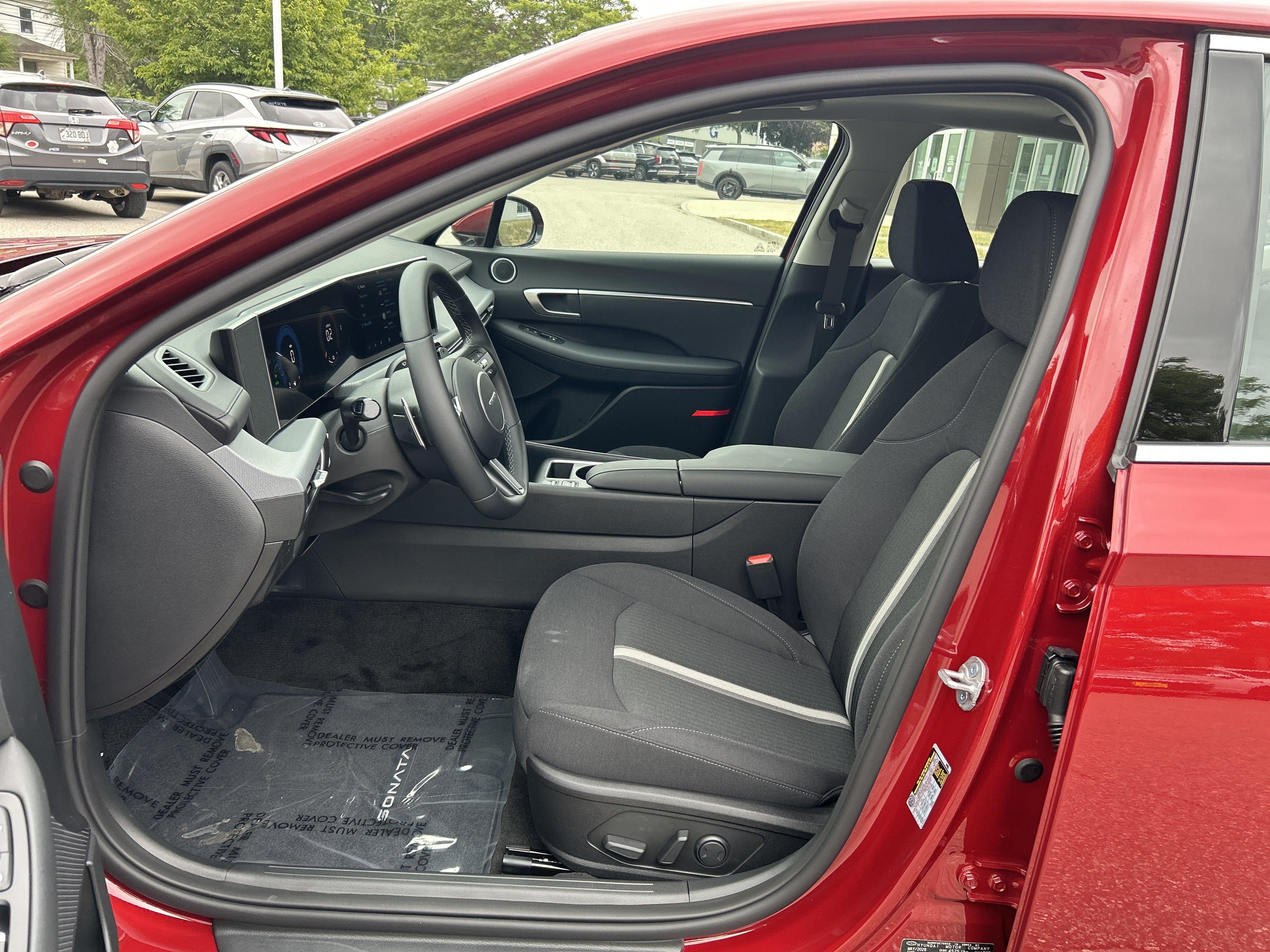 2026 Hyundai SONATA HYBRID SEL