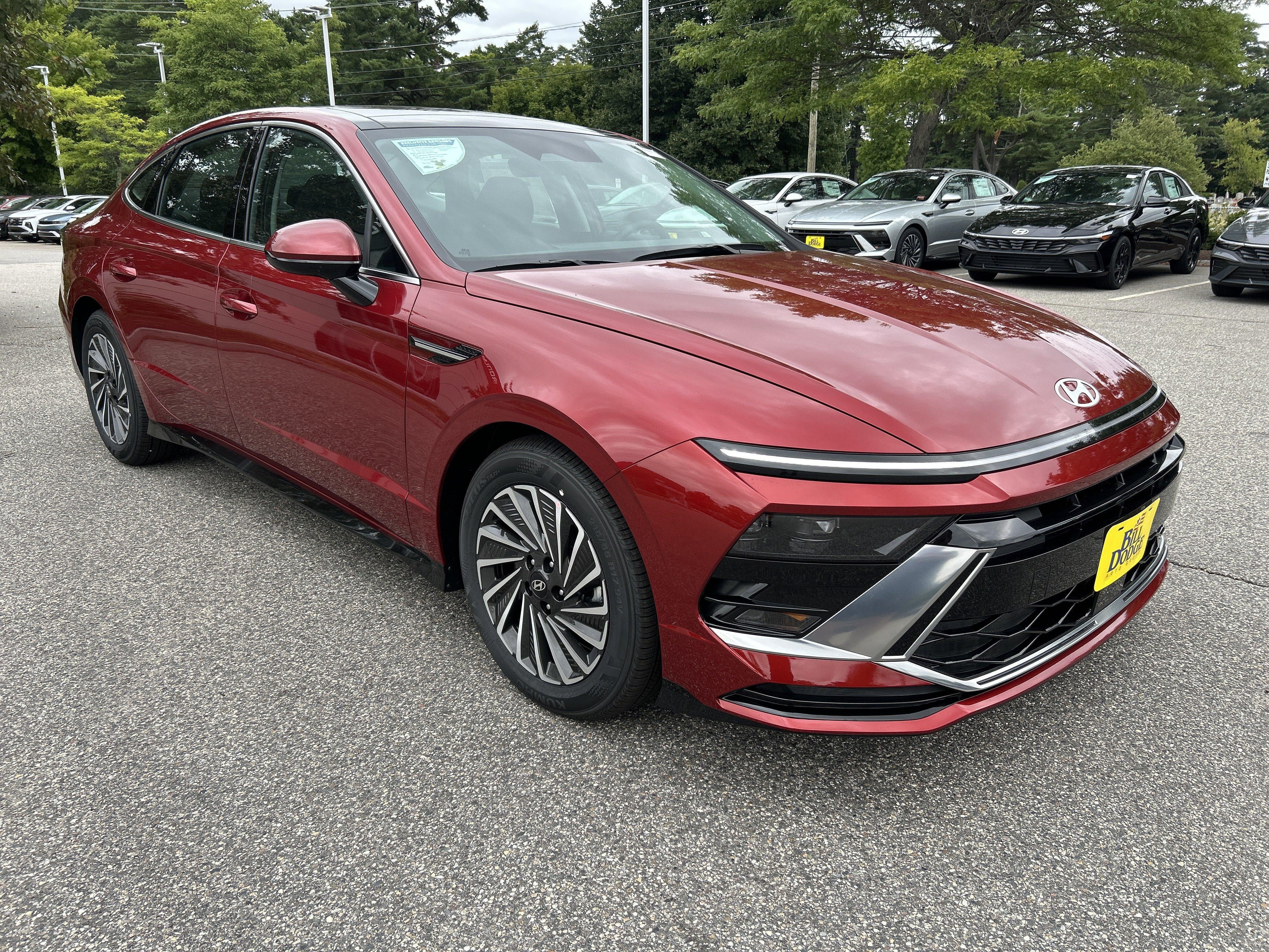 2026 Hyundai SONATA HYBRID SEL