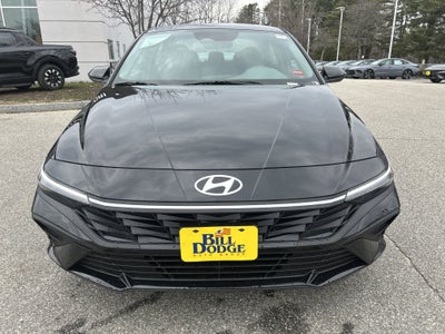 2026 Hyundai ELANTRA SE