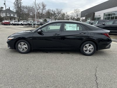 2026 Hyundai ELANTRA SE