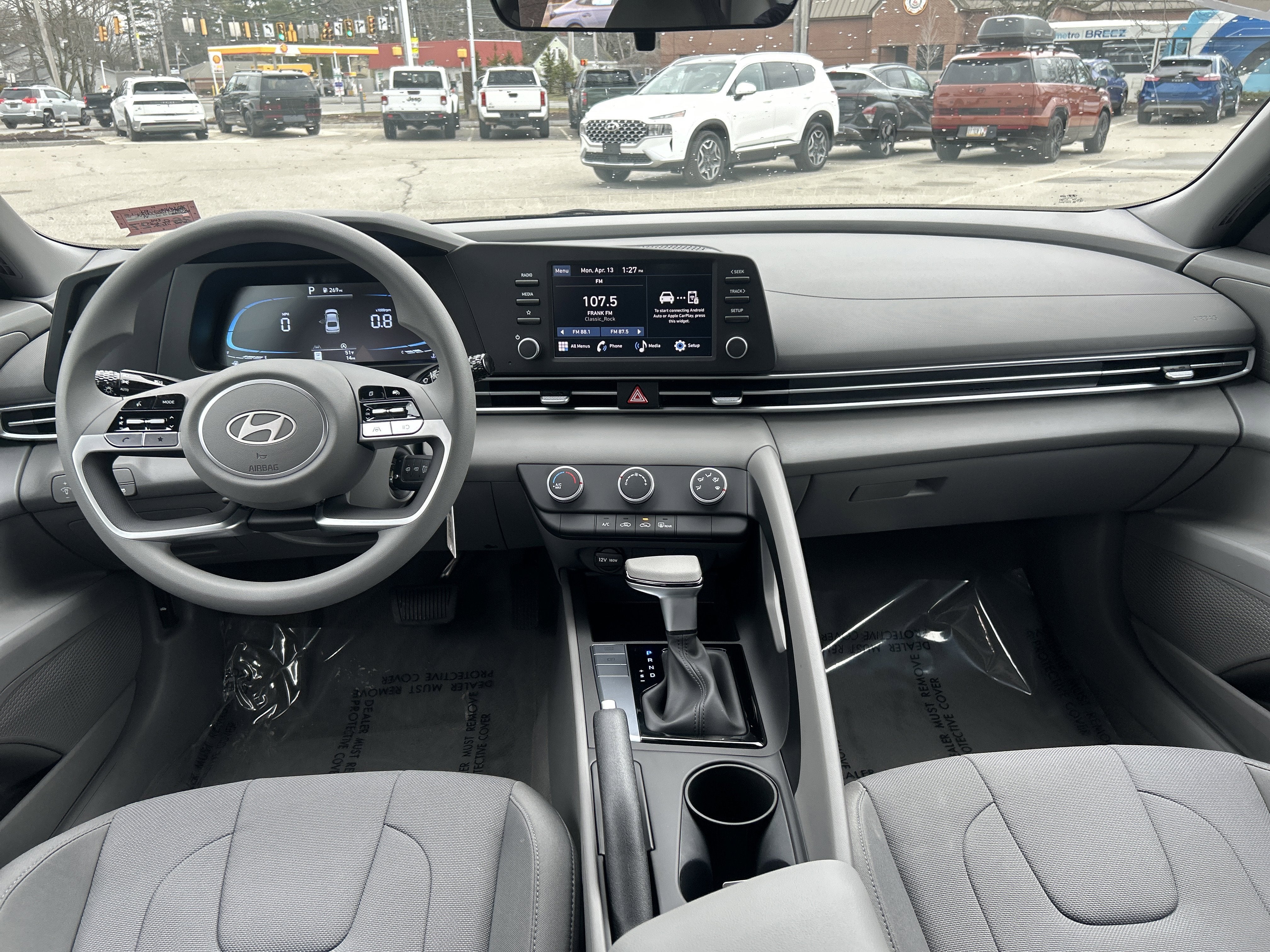 2026 Hyundai ELANTRA SE