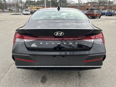 2026 Hyundai ELANTRA SE