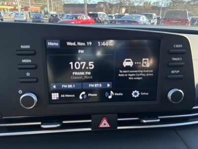 2026 Hyundai ELANTRA SE