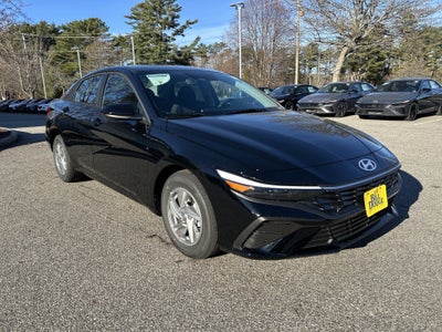 2026 Hyundai ELANTRA SE