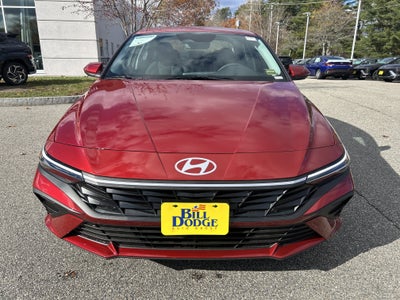 2026 Hyundai ELANTRA SE