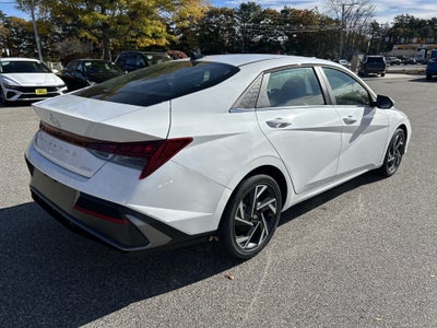 2026 Hyundai ELANTRA Limited