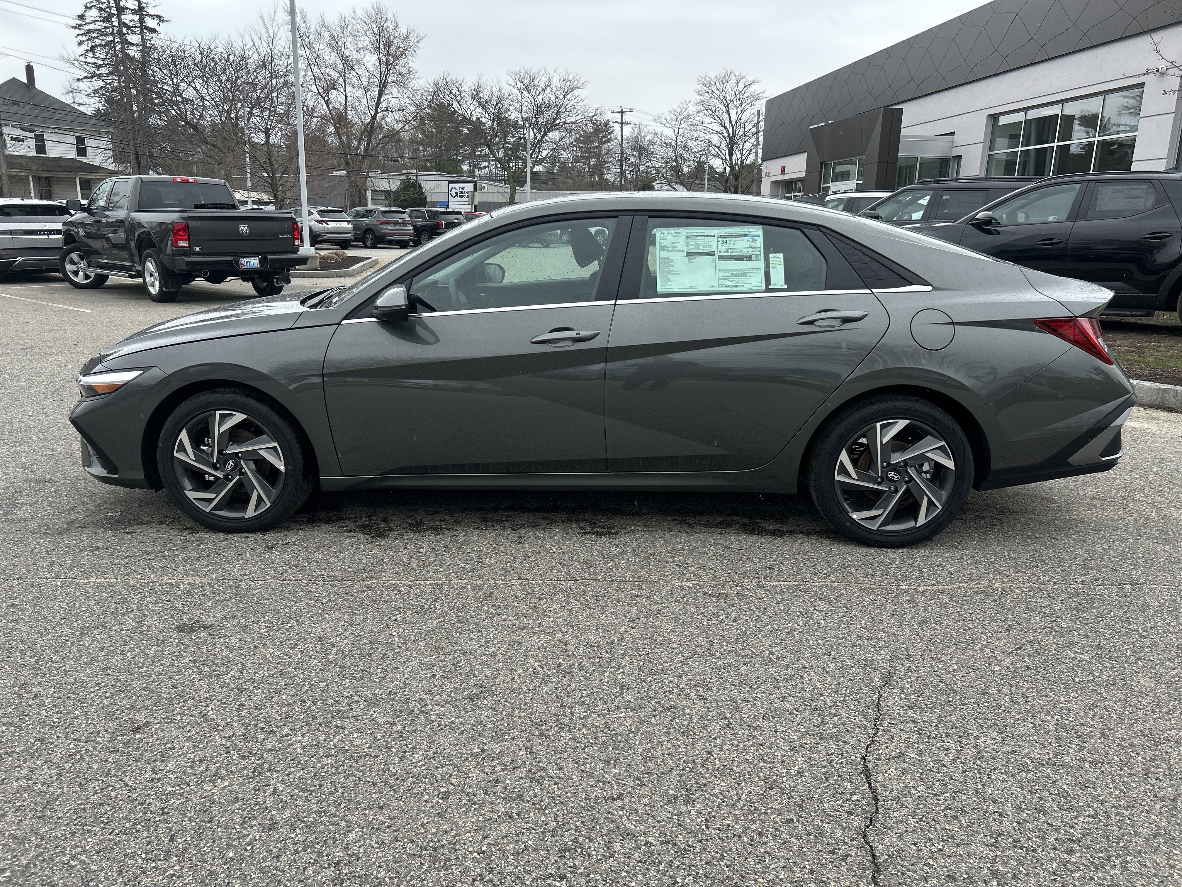 2026 Hyundai ELANTRA Limited