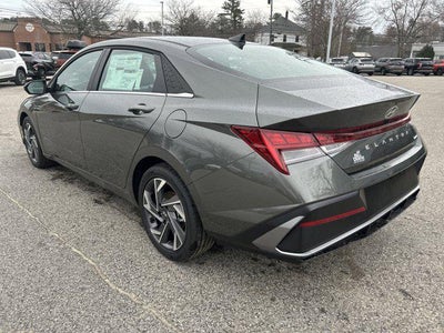 2026 Hyundai ELANTRA Limited