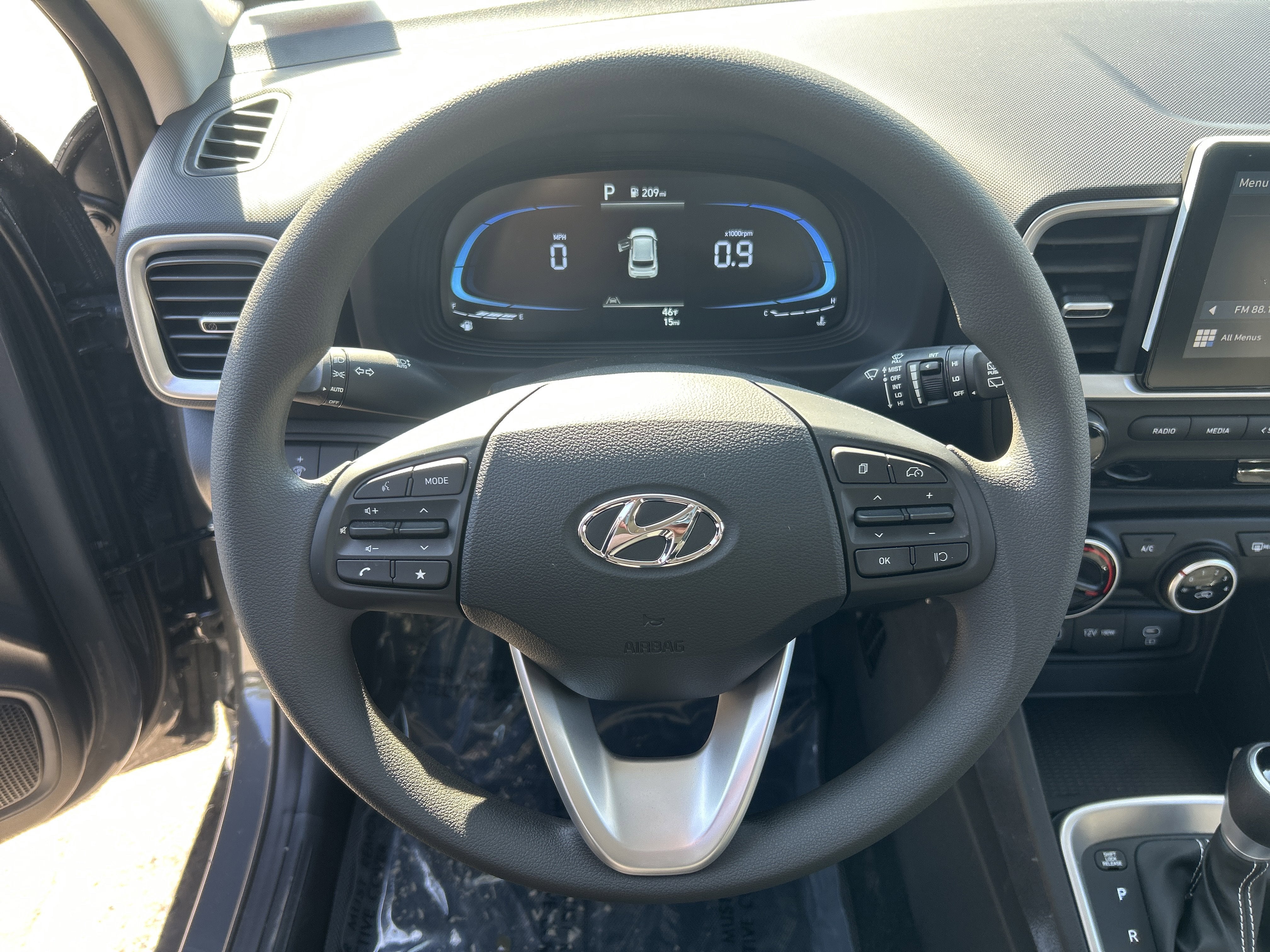 2026 Hyundai VENUE SE