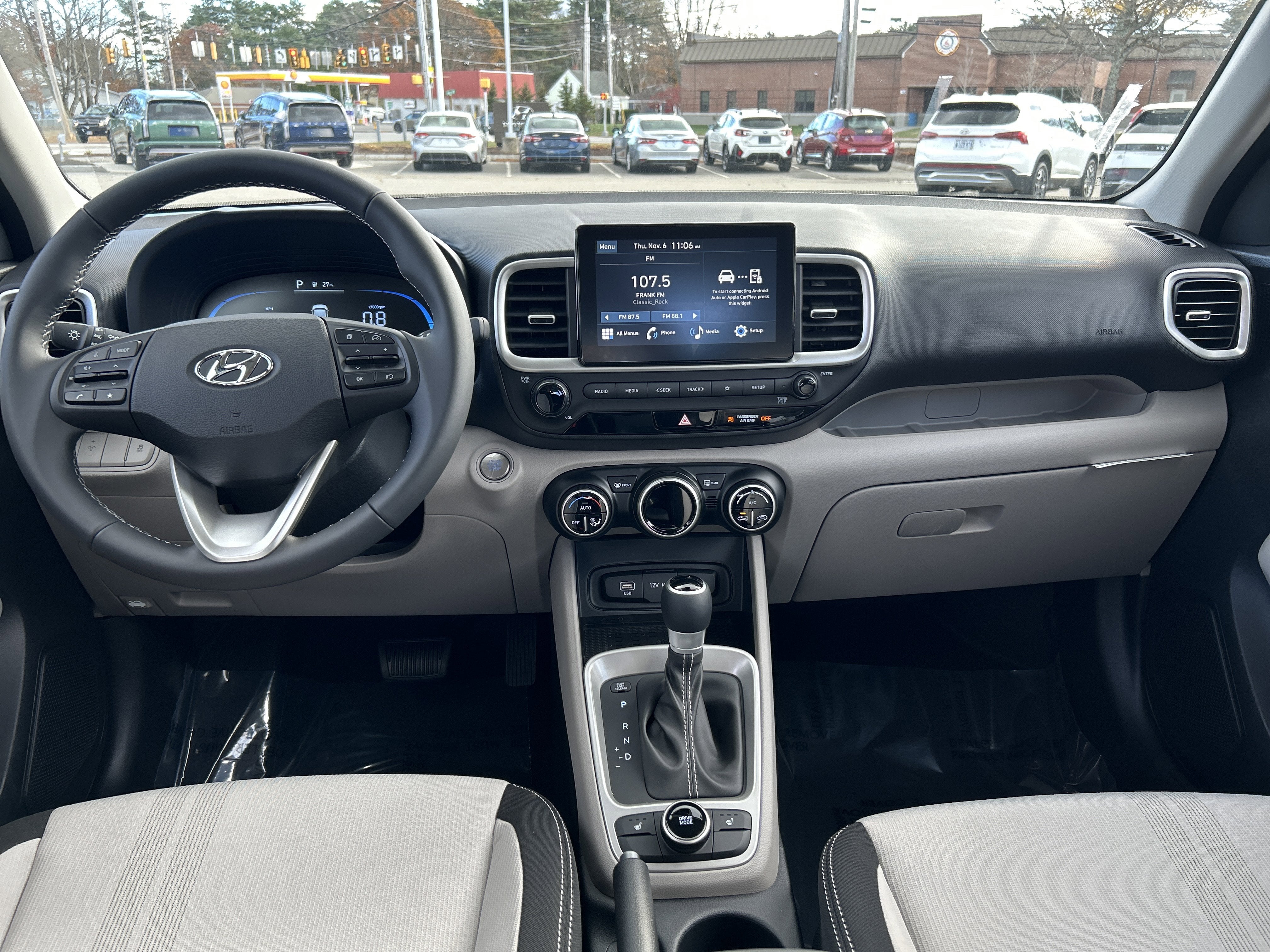 2026 Hyundai VENUE SEL