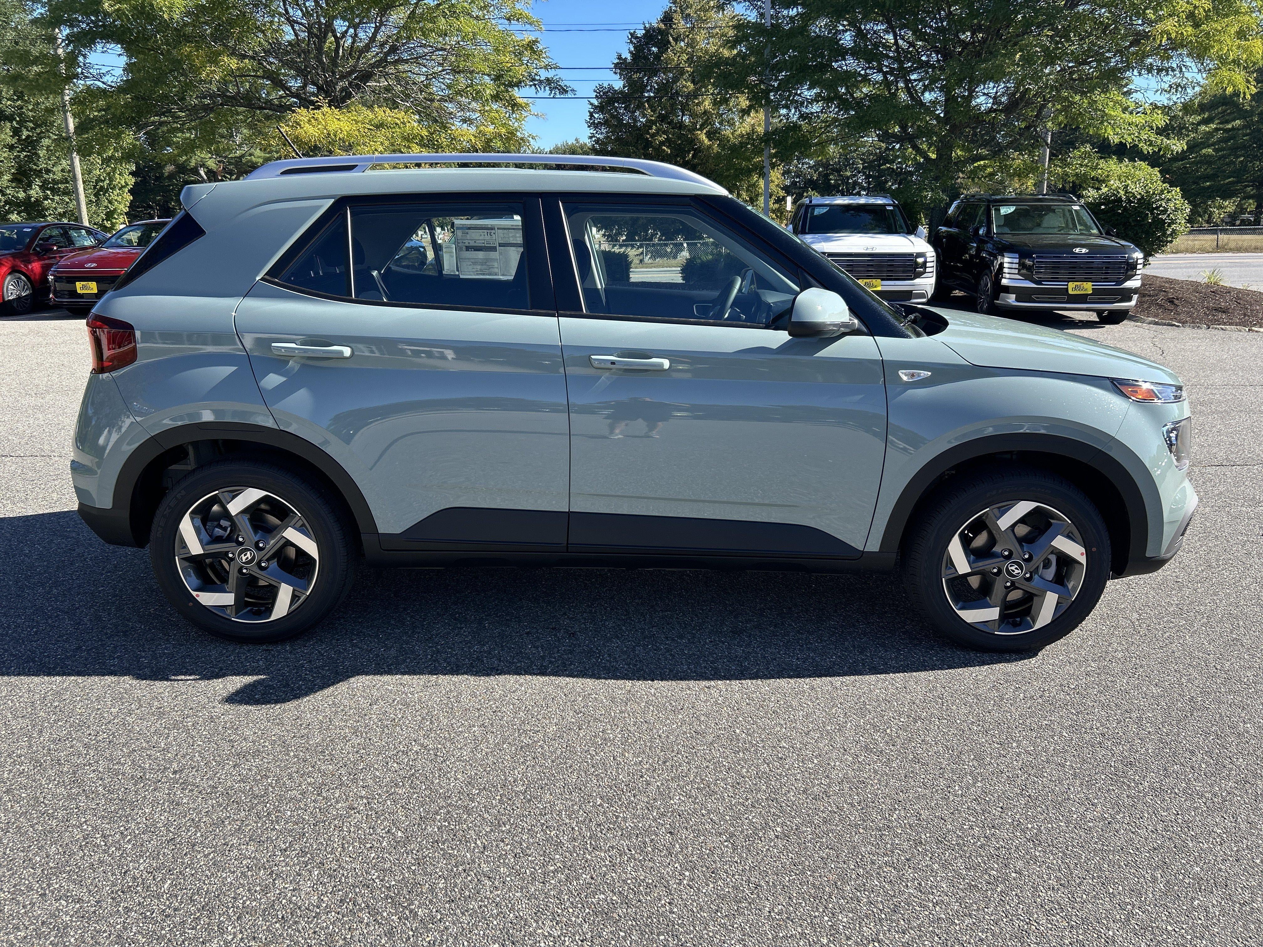 2026 Hyundai VENUE SEL