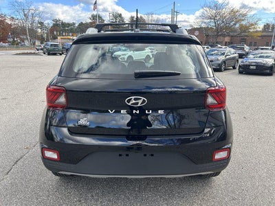 2026 Hyundai VENUE SEL