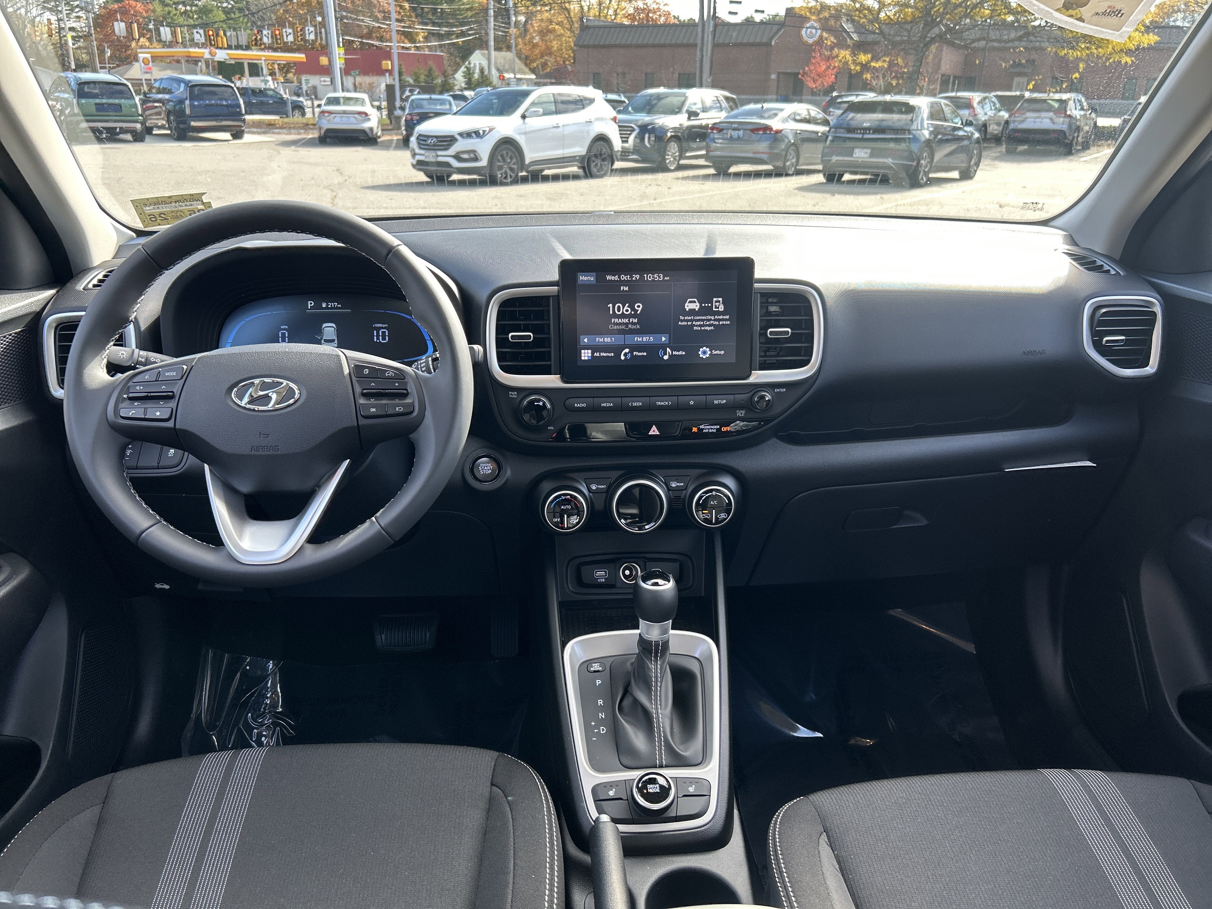 2026 Hyundai VENUE SEL