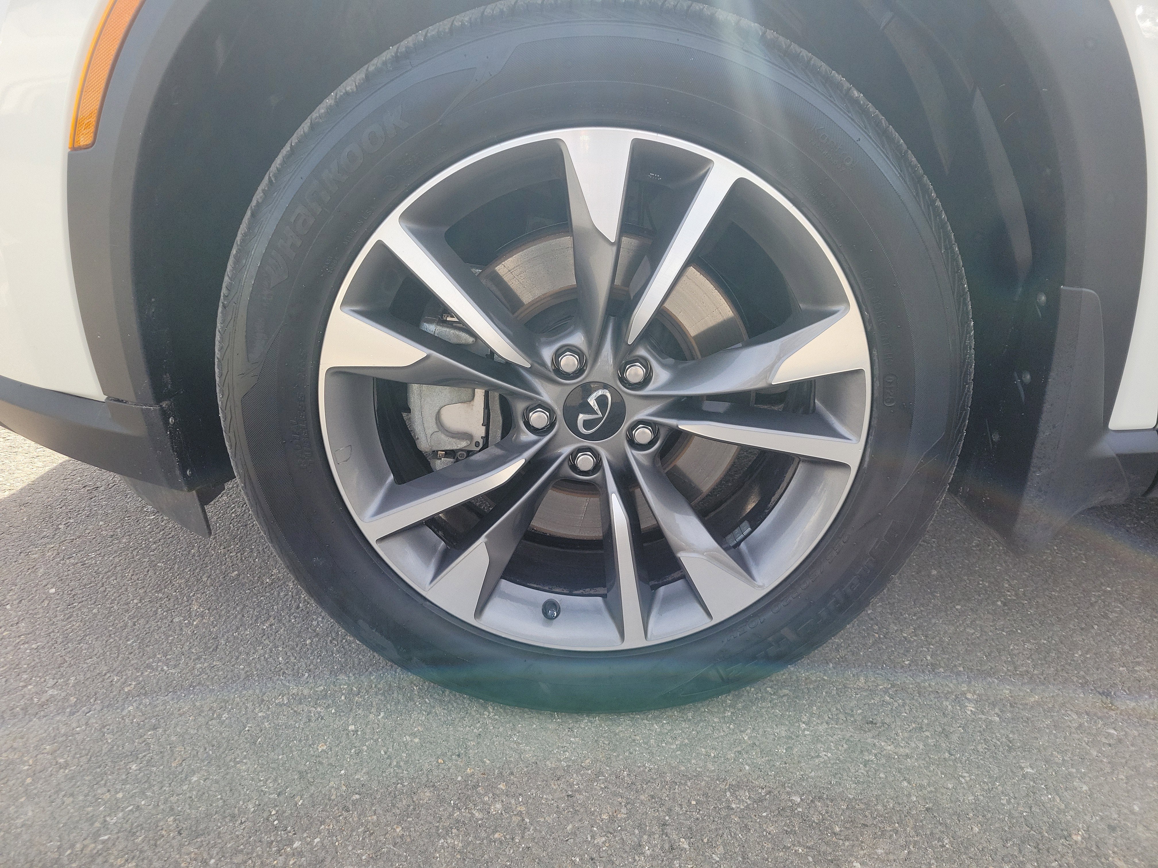 2025 INFINITI QX60 Luxe AWD