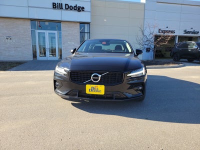 2021 Volvo S60 Momentum