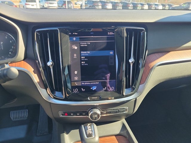 2021 Volvo S60 Momentum