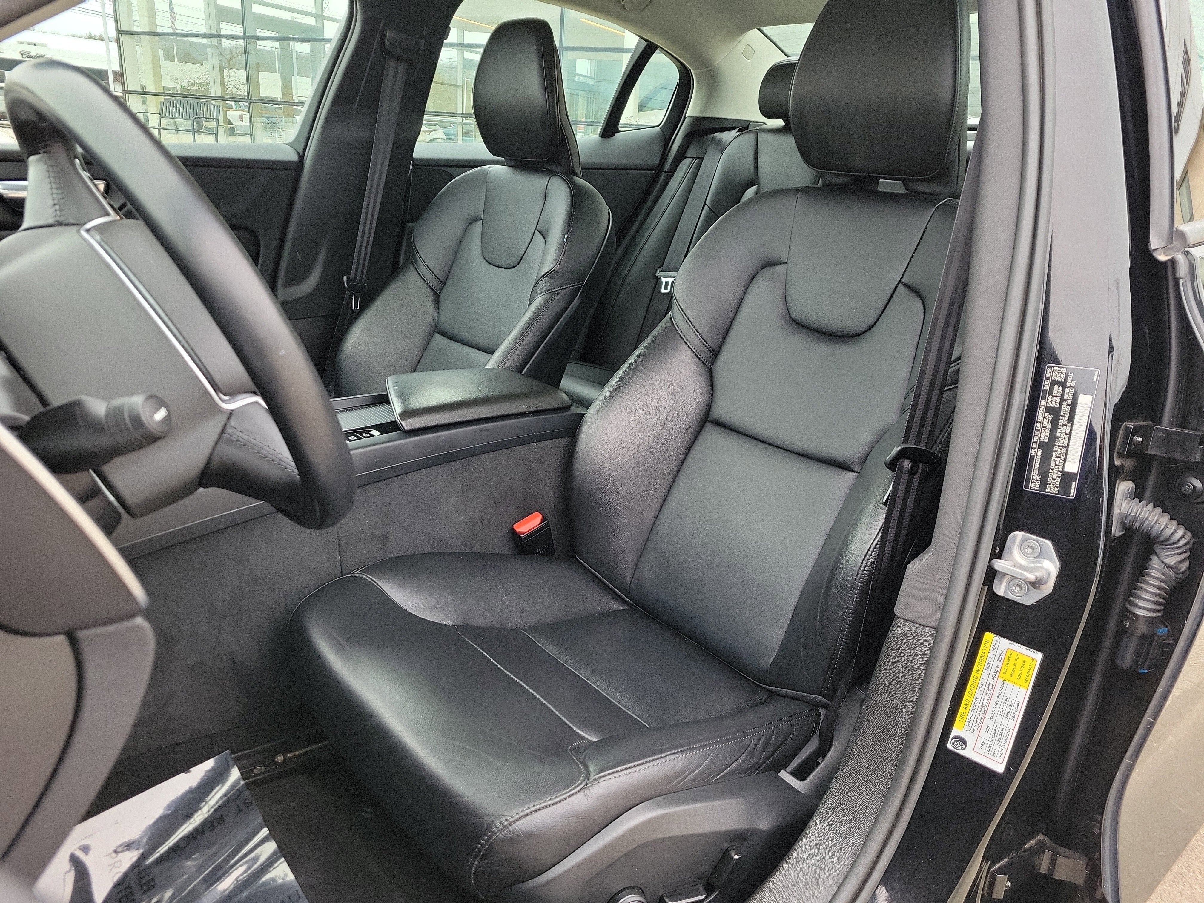 2019 Volvo S60 Momentum