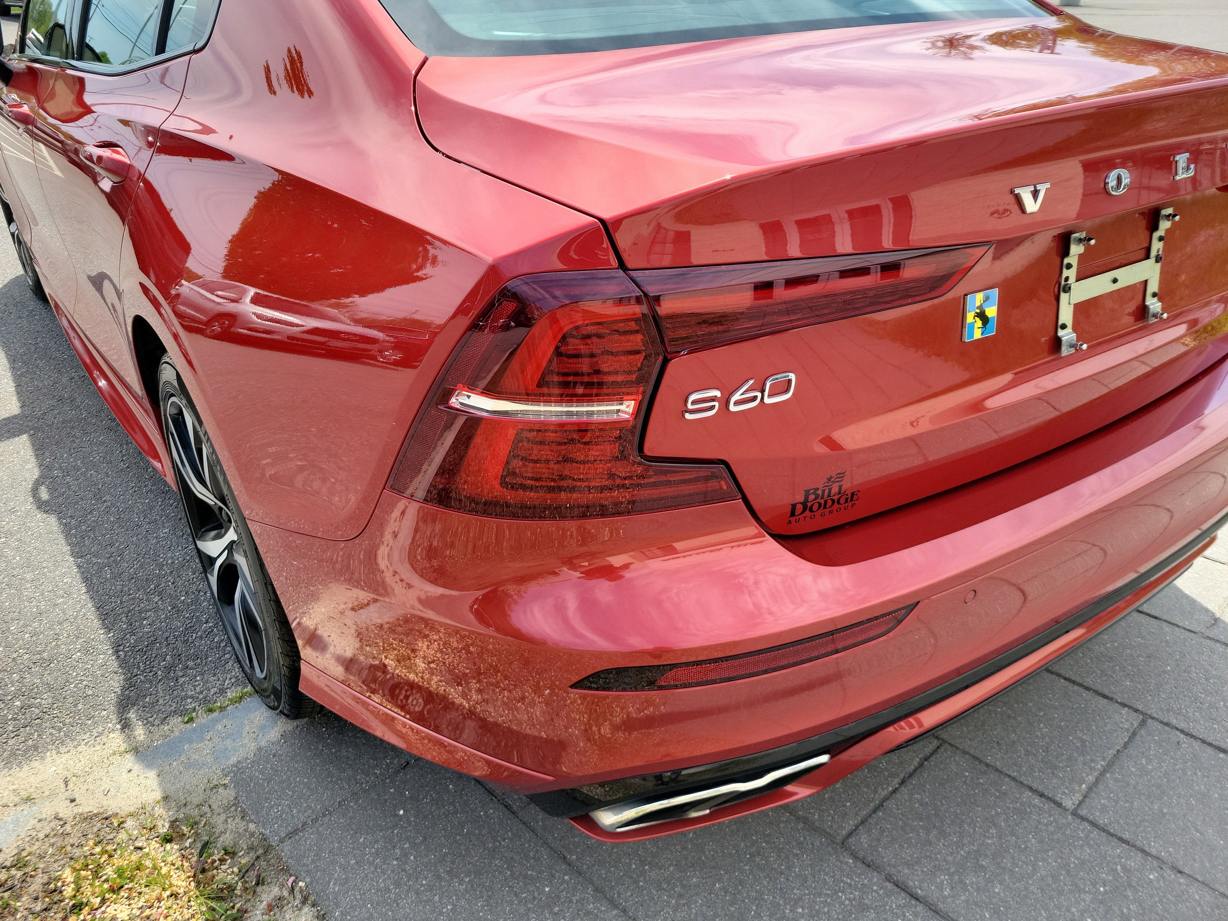 2022 Volvo S60 Recharge Plug-In Hybrid R-Design