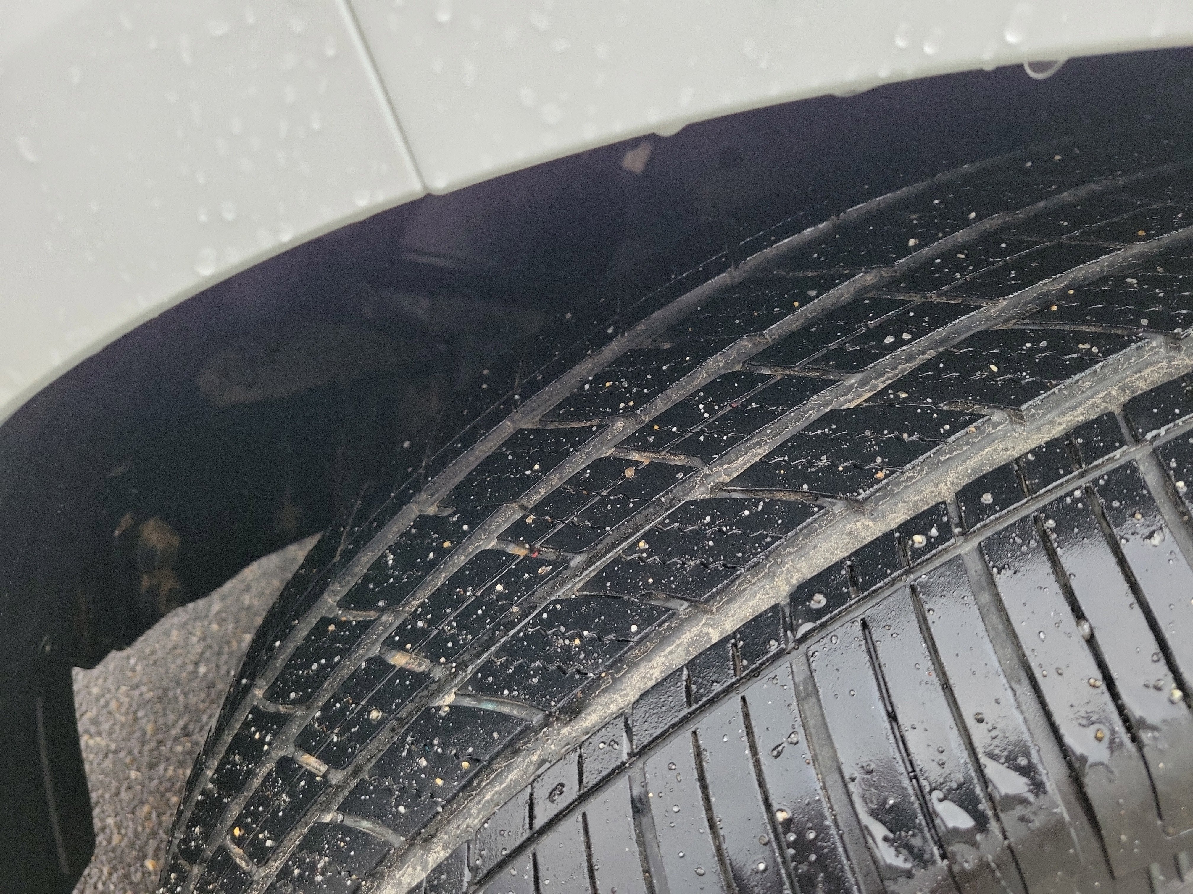 2025 INFINITI QX80 Sensory 4WD