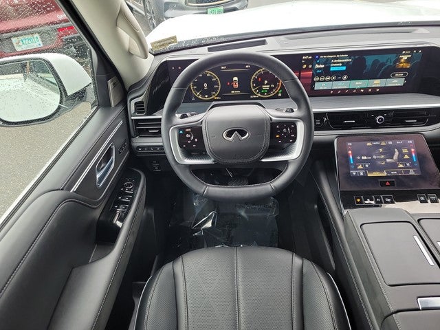 2025 INFINITI QX80 Sensory 4WD