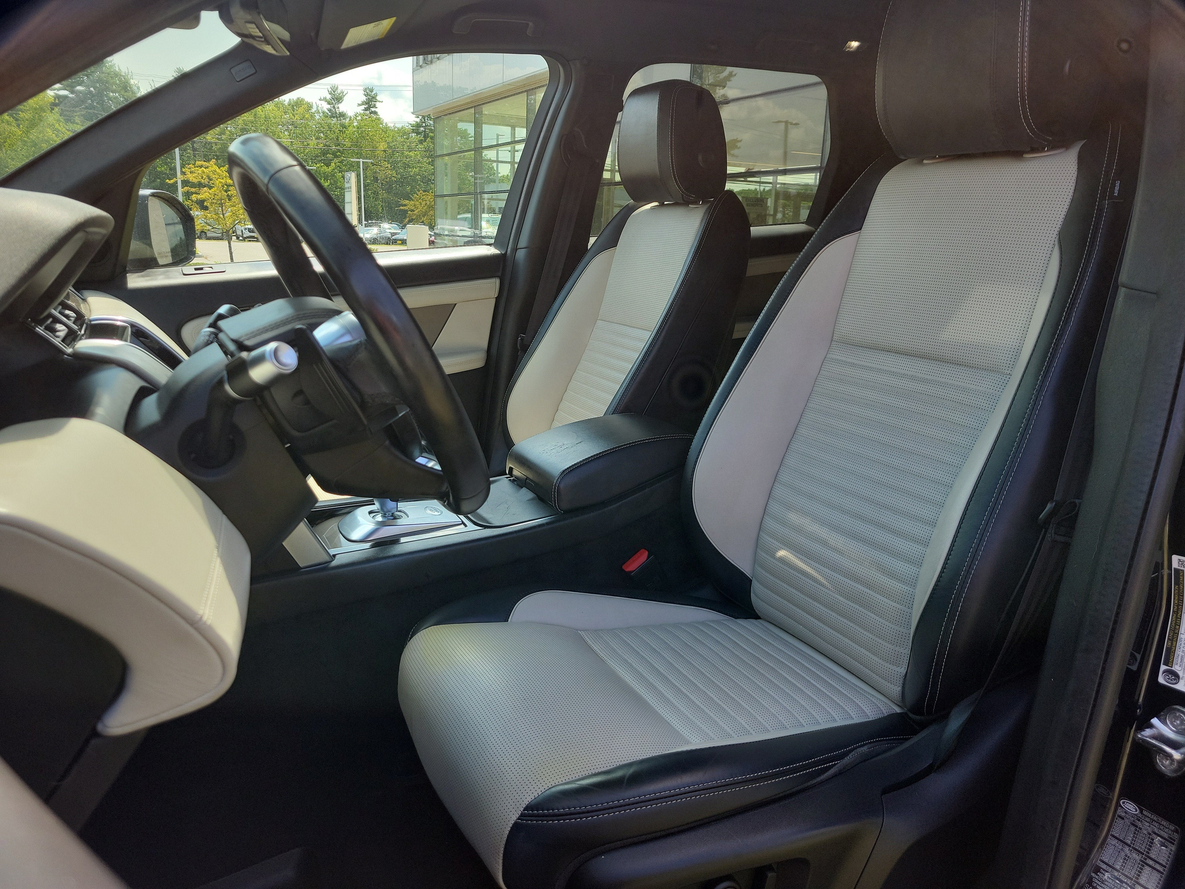 2020 Land Rover Discovery Sport HSE R-Dynamic