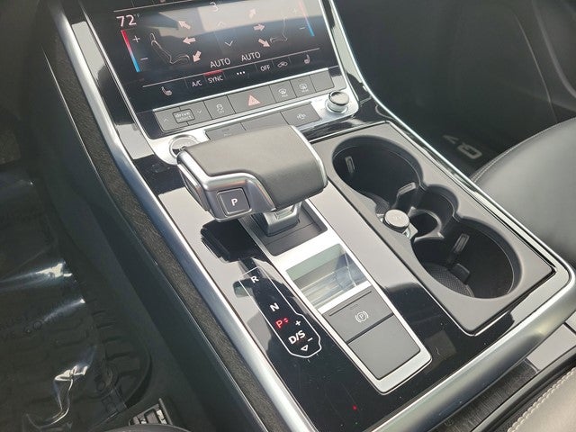 2025 Audi Q7 Premium