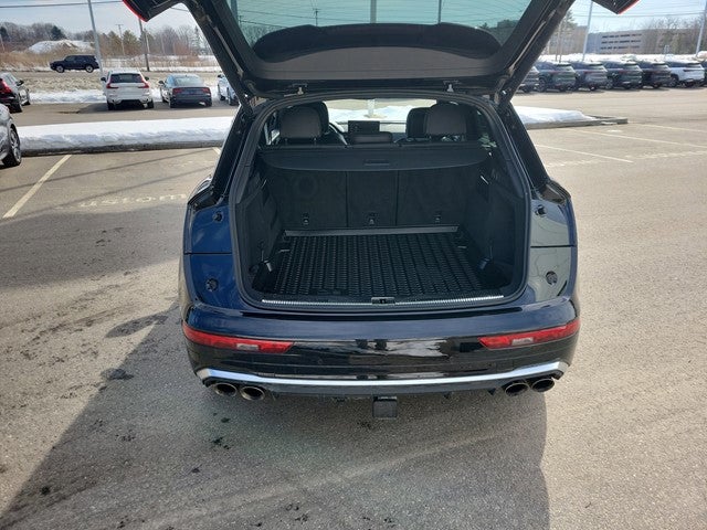 2025 Audi SQ5 Premium Plus