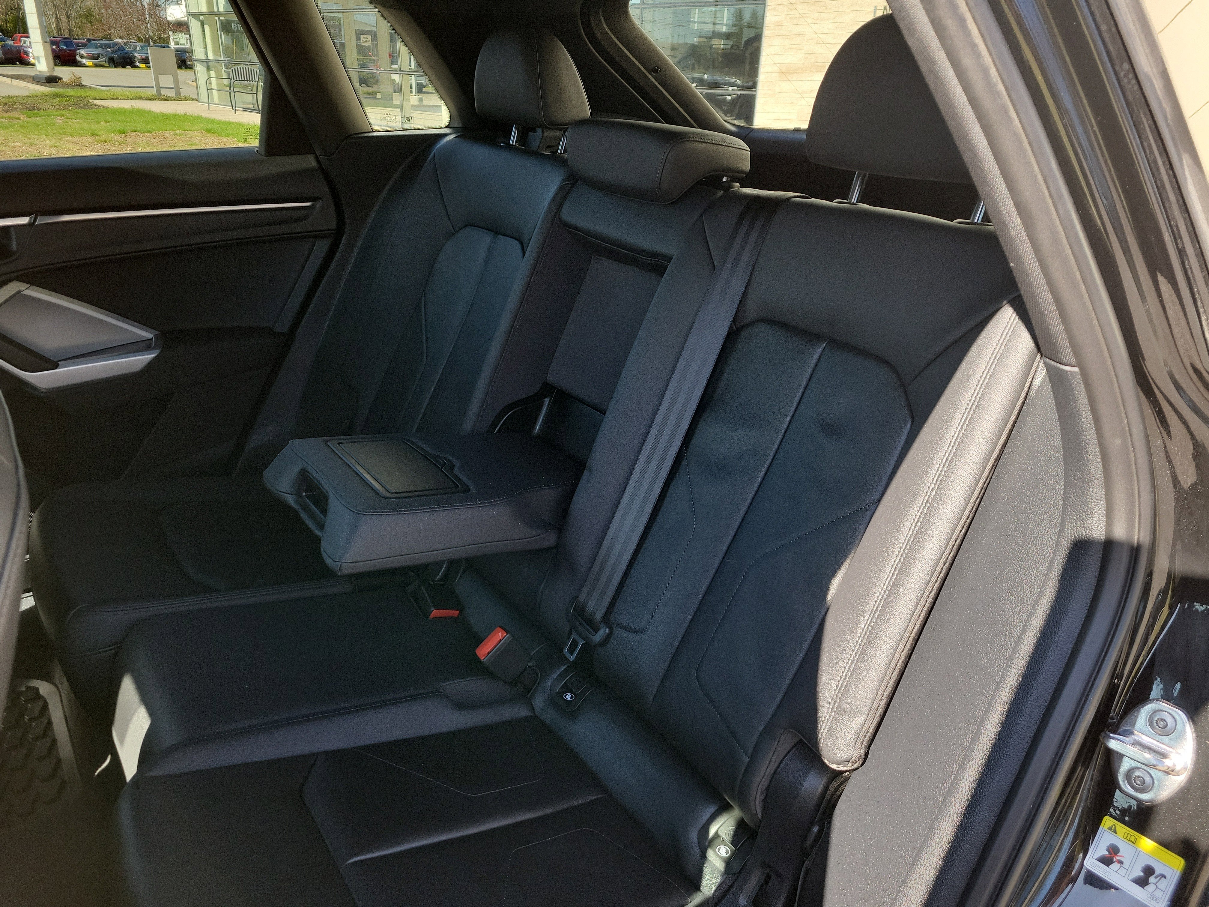 2022 Audi Q3 S line Premium