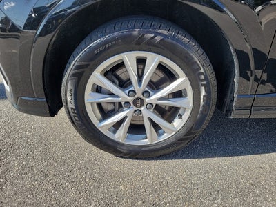 2022 Audi Q3 S line Premium