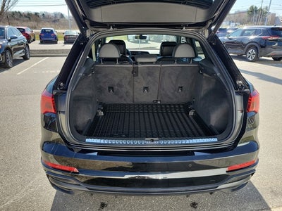 2022 Audi Q3 S line Premium