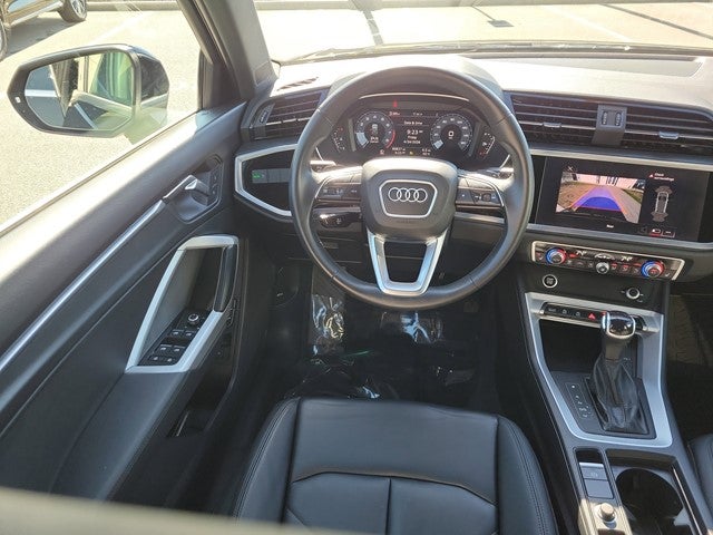 2022 Audi Q3 S line Premium