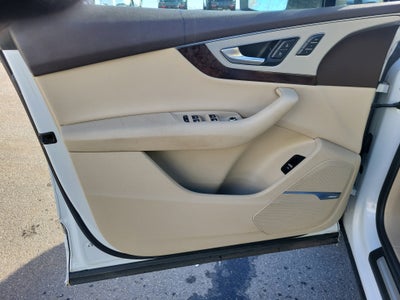 2019 Audi Q7 Premium Plus