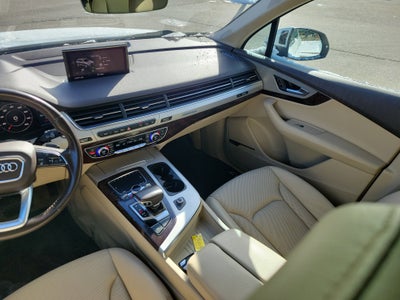 2019 Audi Q7 Premium Plus