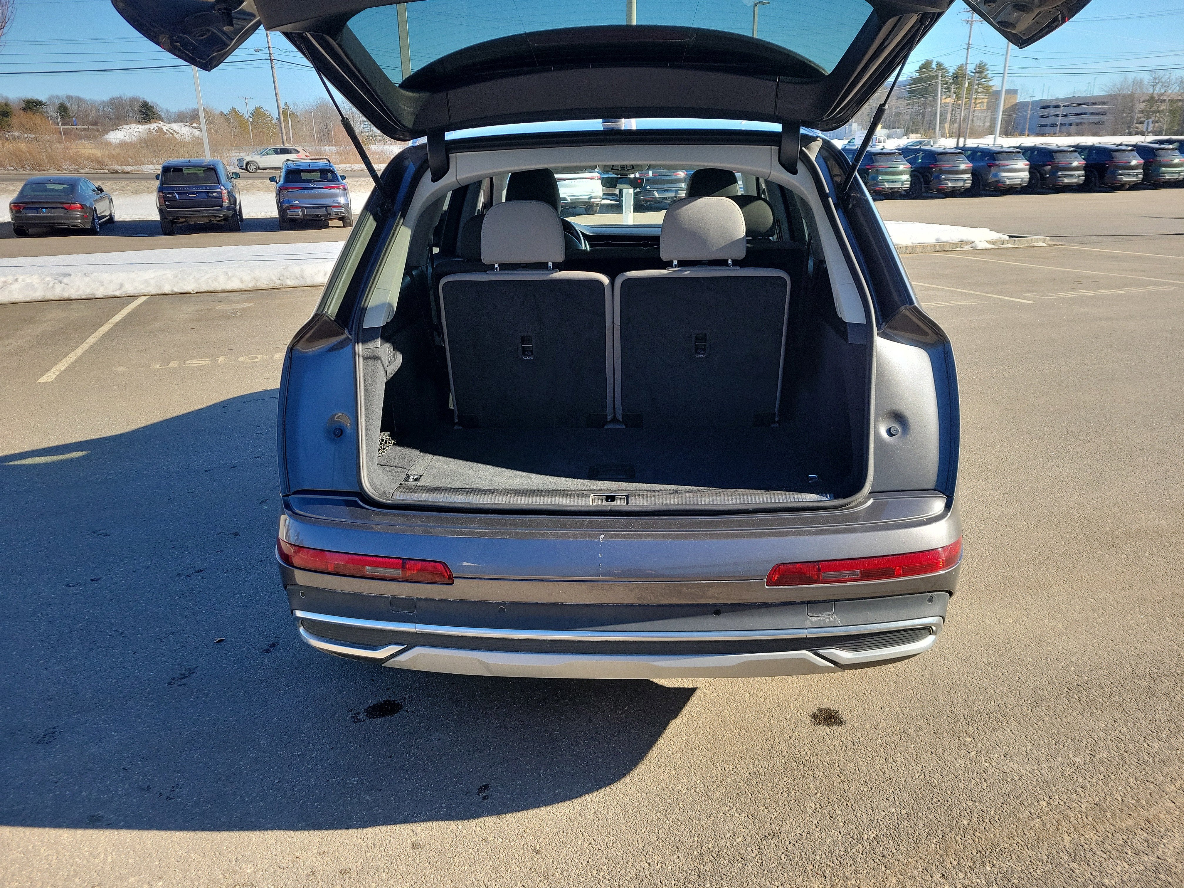 2020 Audi Q7 Premium Plus