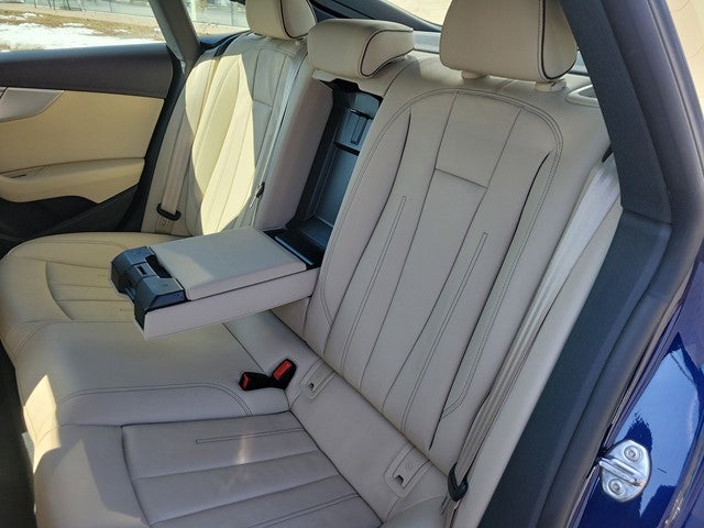 2025 Audi A5 Sportback S line Premium