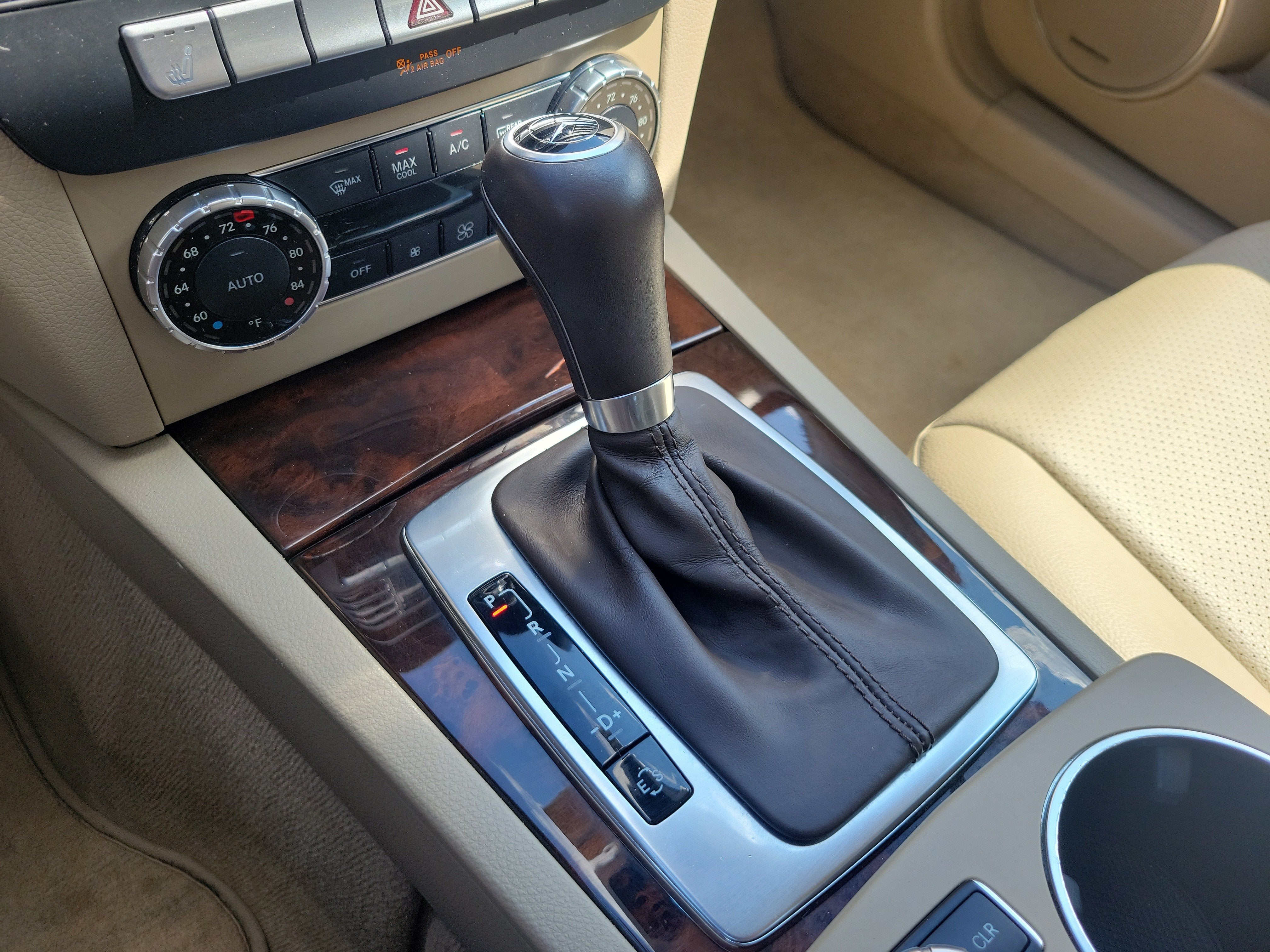 2014 Mercedes-Benz C-Class 4dr Sdn C 300 Luxury 4MATIC®