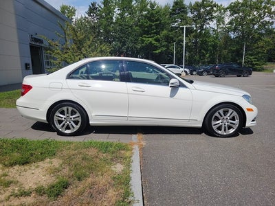2014 Mercedes-Benz C-Class 4dr Sdn C 300 Luxury 4MATIC®