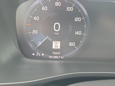 2022 Volvo XC40 Inscription