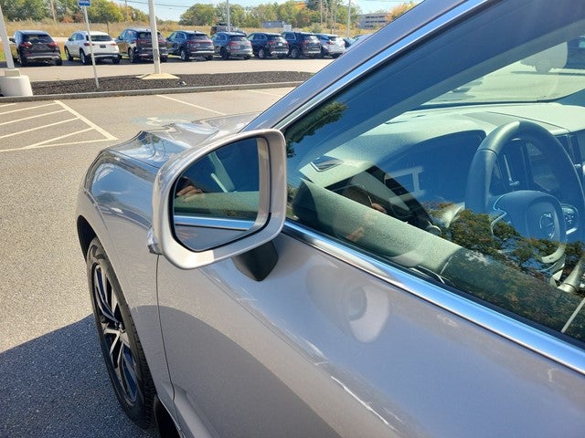 2023 Volvo XC60 Core
