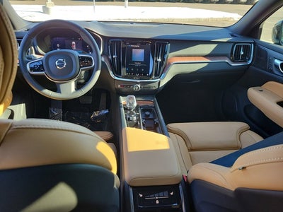 2024 Volvo V60 Cross Country Ultimate