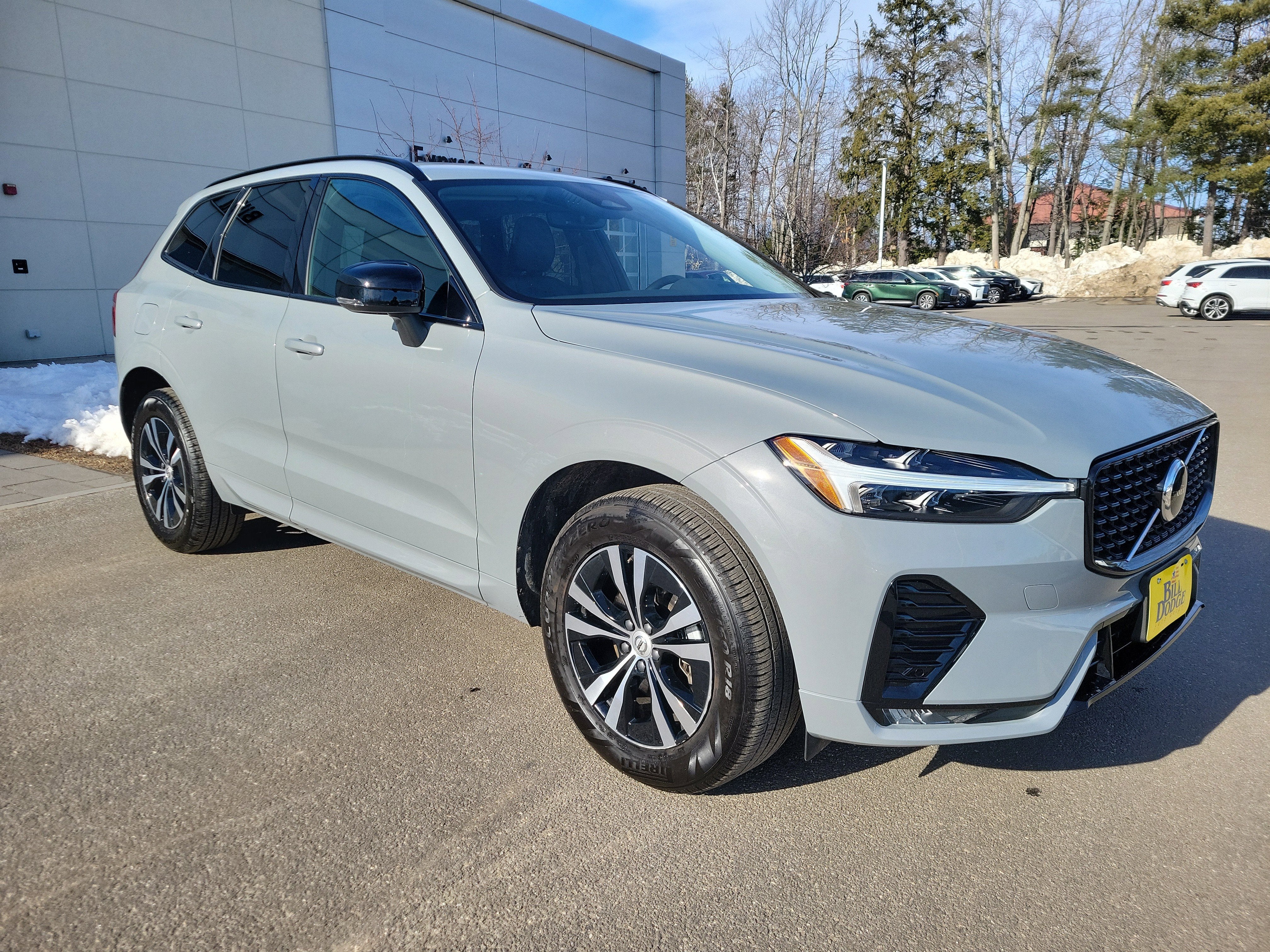 2025 Volvo XC60 Core