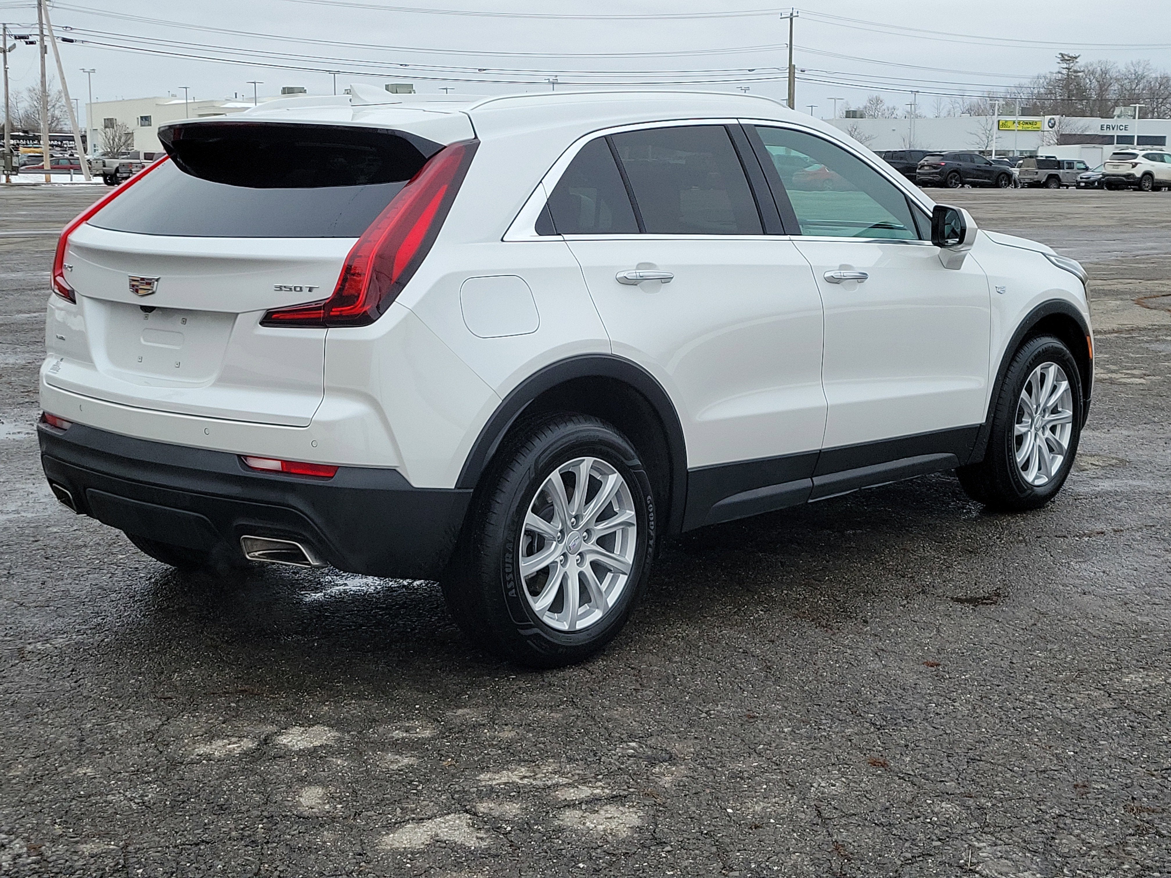 2023 Cadillac XT4 Luxury