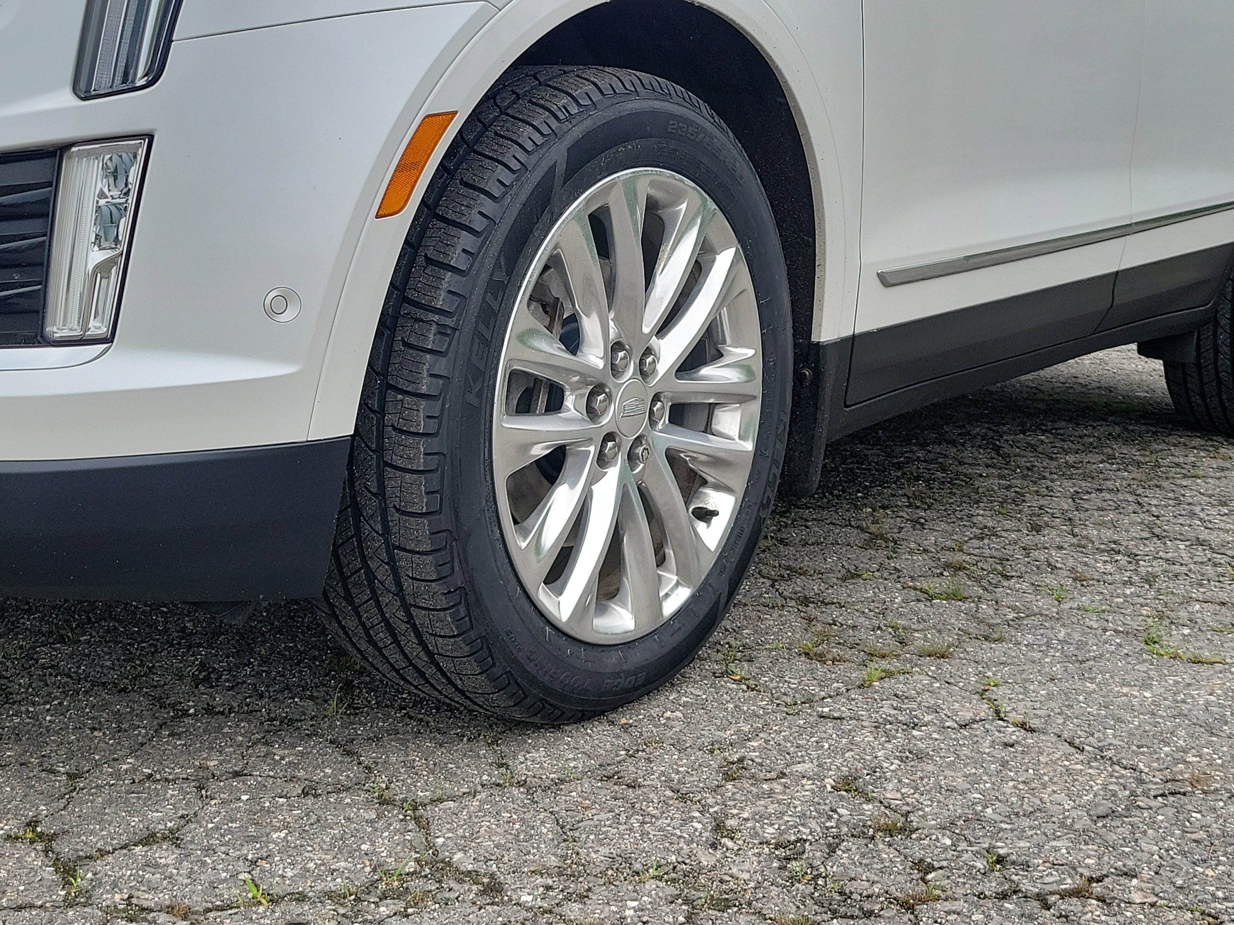 2019 Cadillac XT5 Platinum AWD