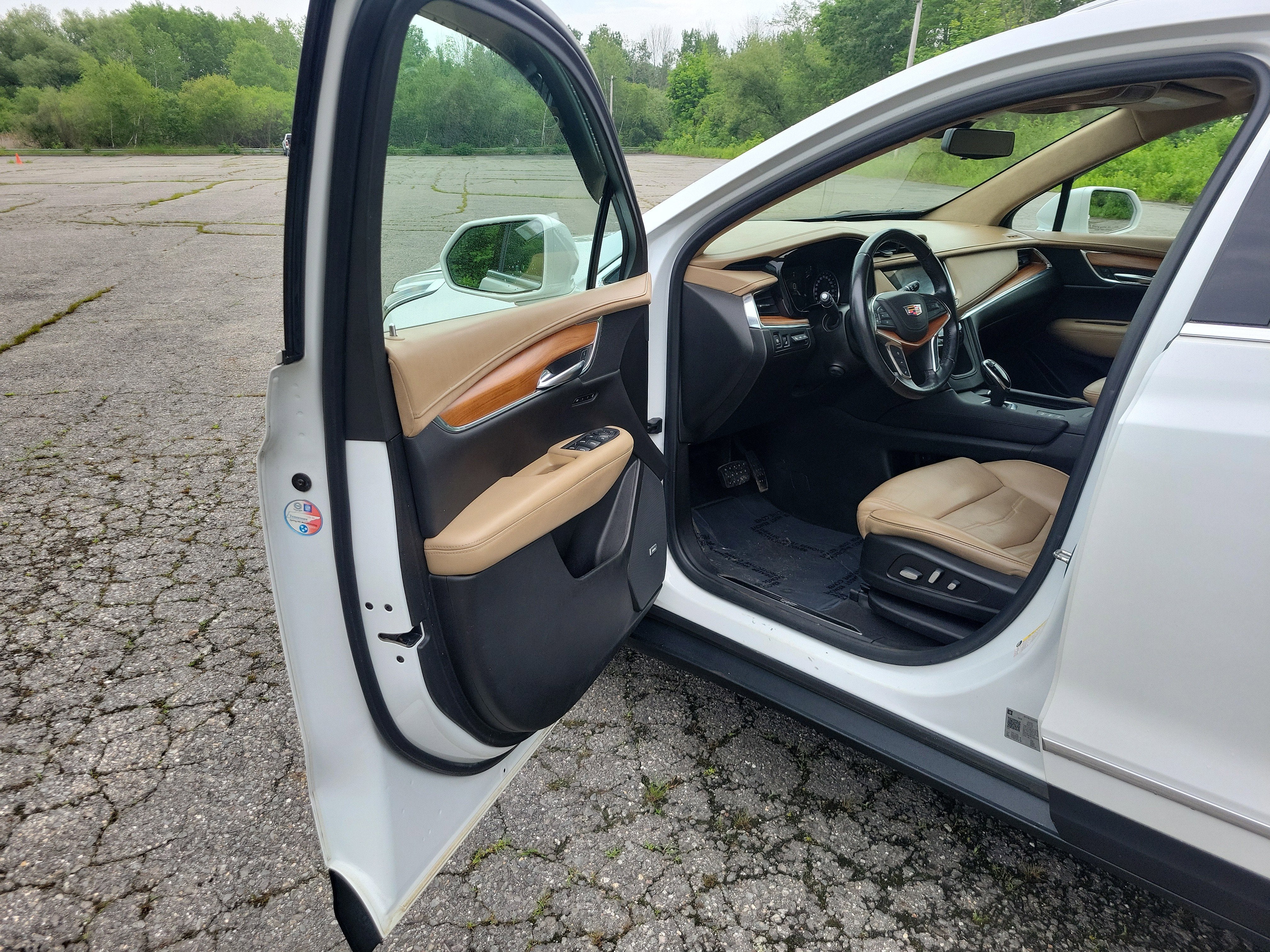 2019 Cadillac XT5 Platinum AWD