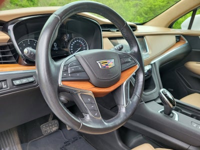 2019 Cadillac XT5 Platinum AWD