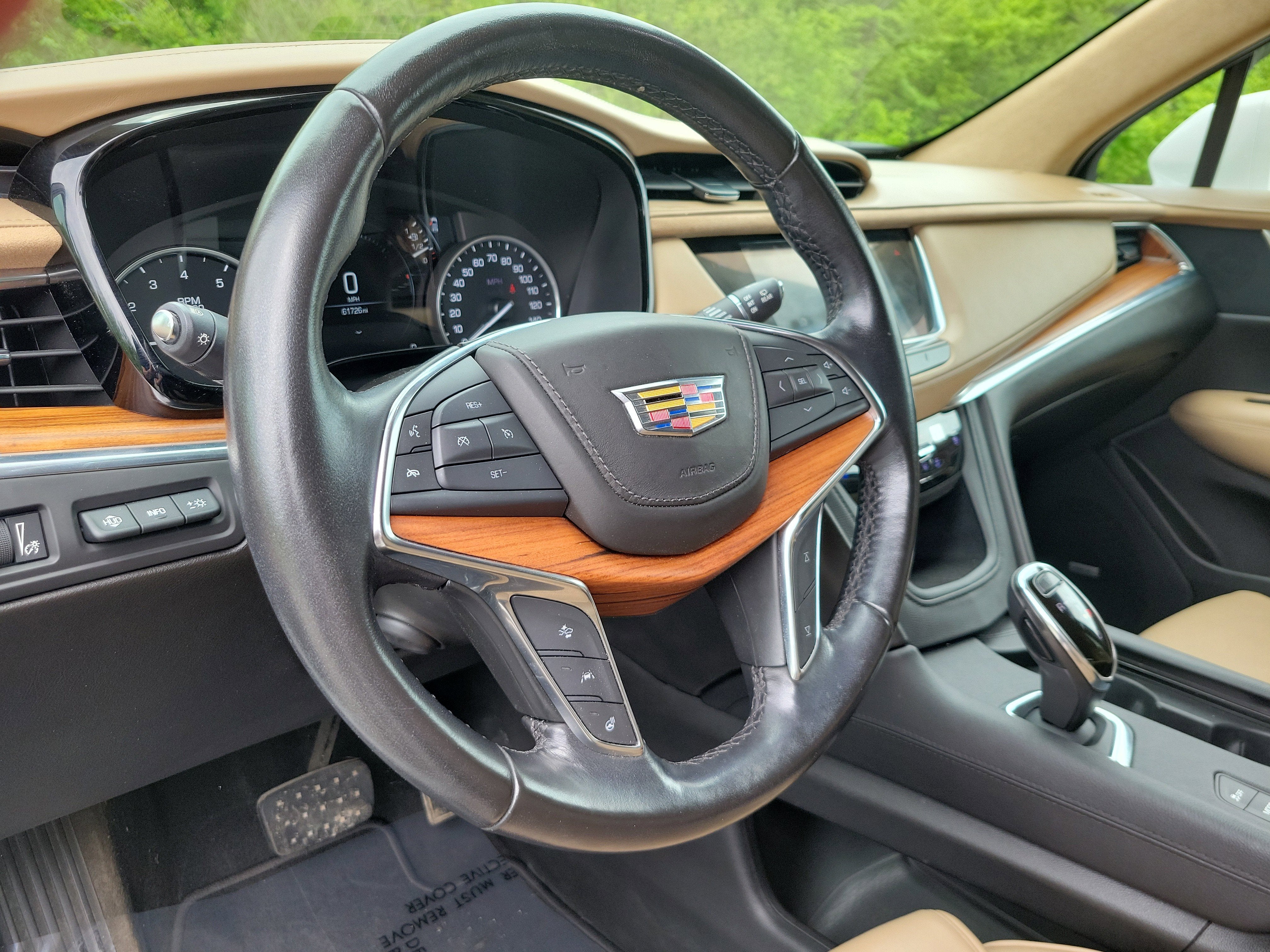 2019 Cadillac XT5 Platinum AWD