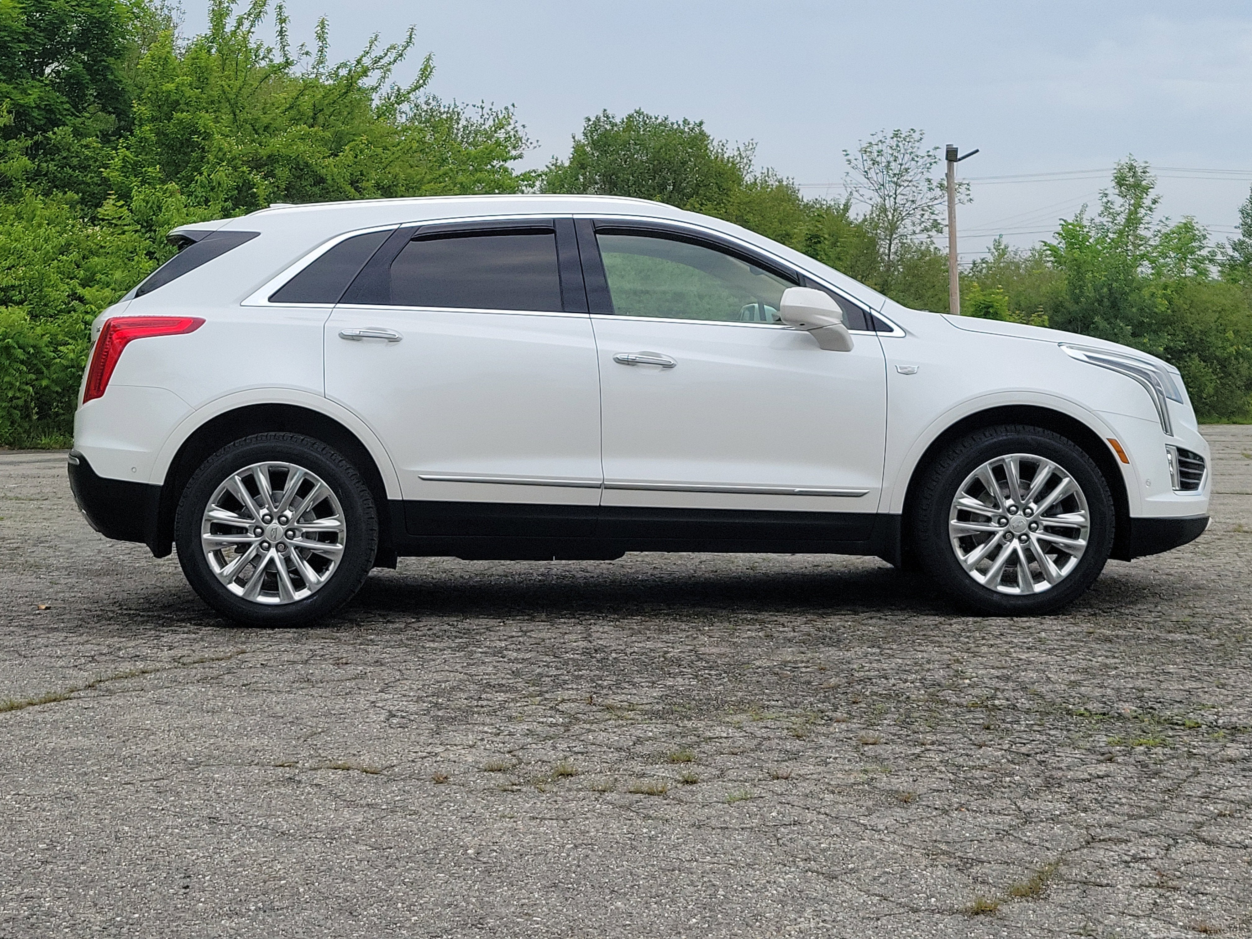 2019 Cadillac XT5 Platinum AWD