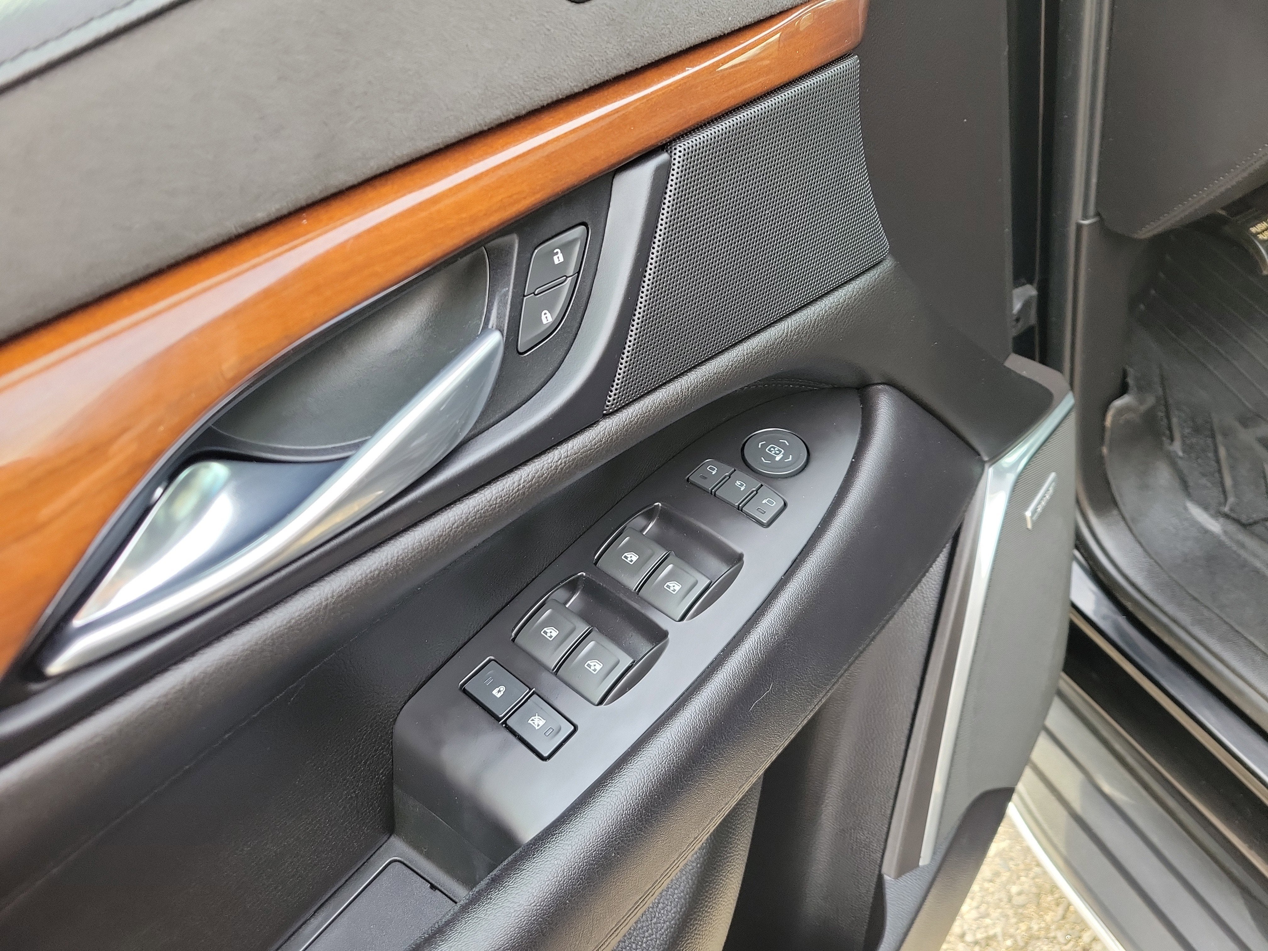 2019 Cadillac Escalade Luxury