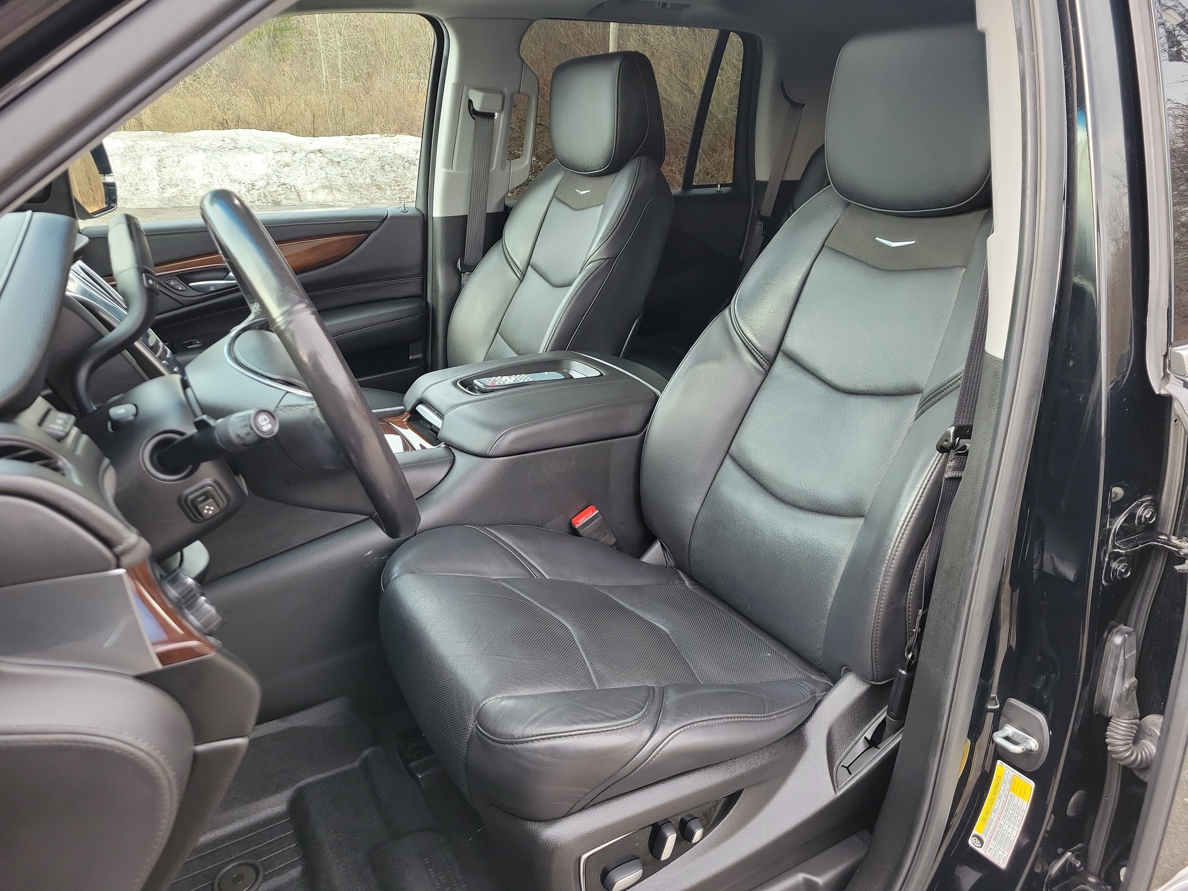 2019 Cadillac Escalade Luxury